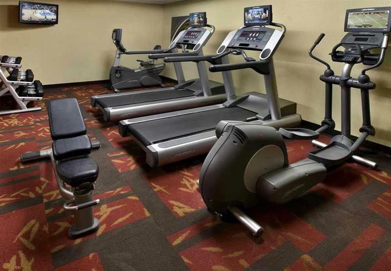 Courtyard By Marriott Pittsburgh Airport Hotel Coraopolis Ngoại thất bức ảnh