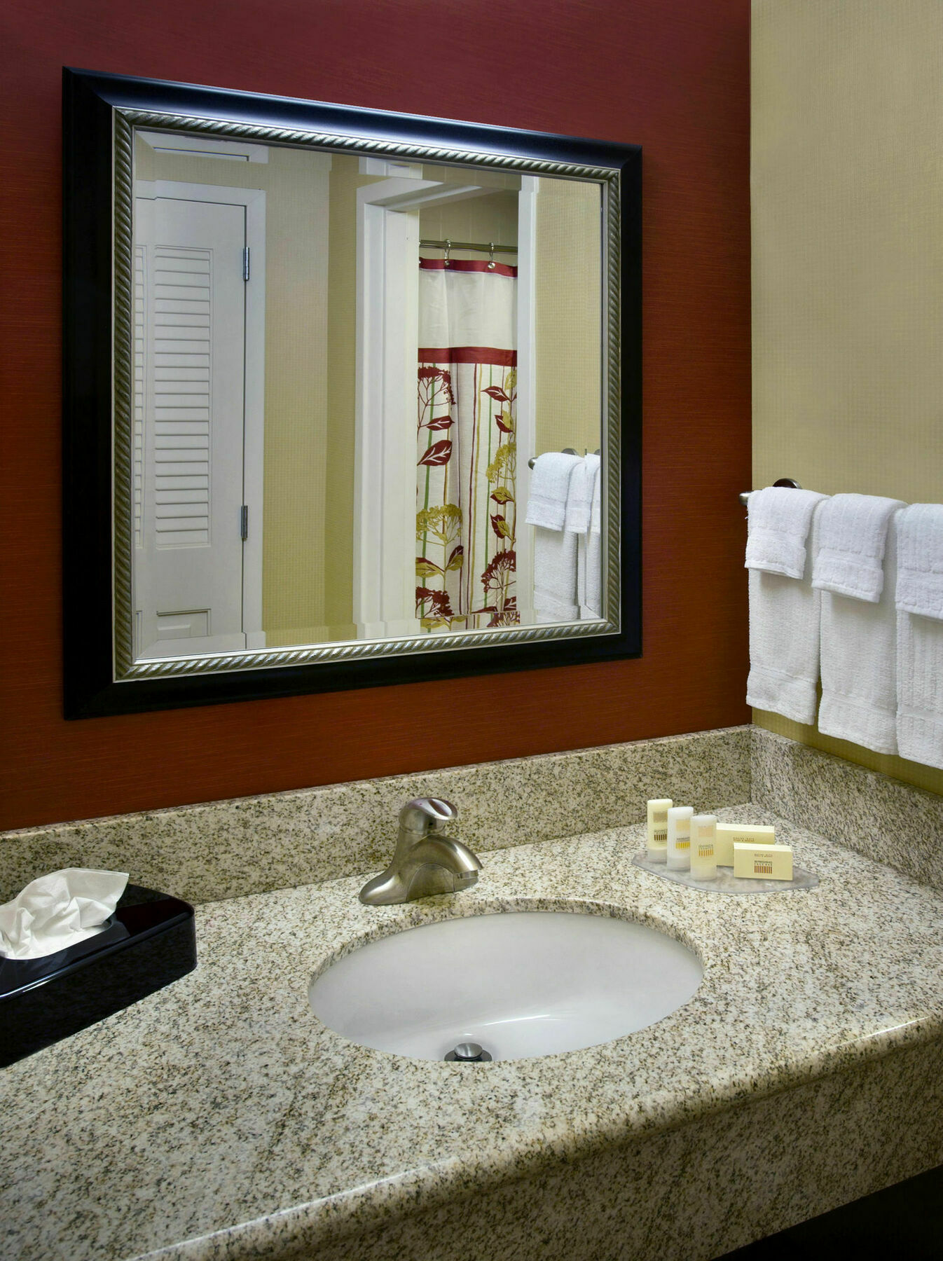 Courtyard By Marriott Pittsburgh Airport Hotel Coraopolis Ngoại thất bức ảnh
