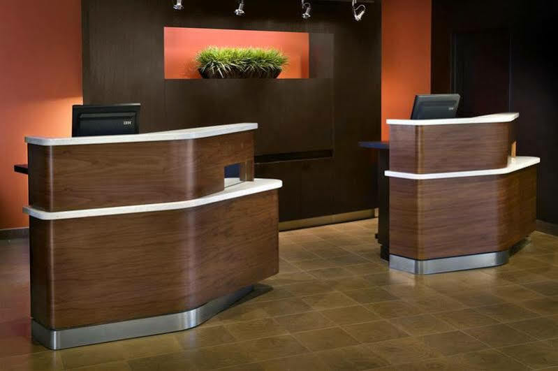 Courtyard By Marriott Pittsburgh Airport Hotel Coraopolis Ngoại thất bức ảnh